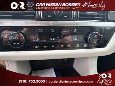 2026 Nissan Pathfinder SL