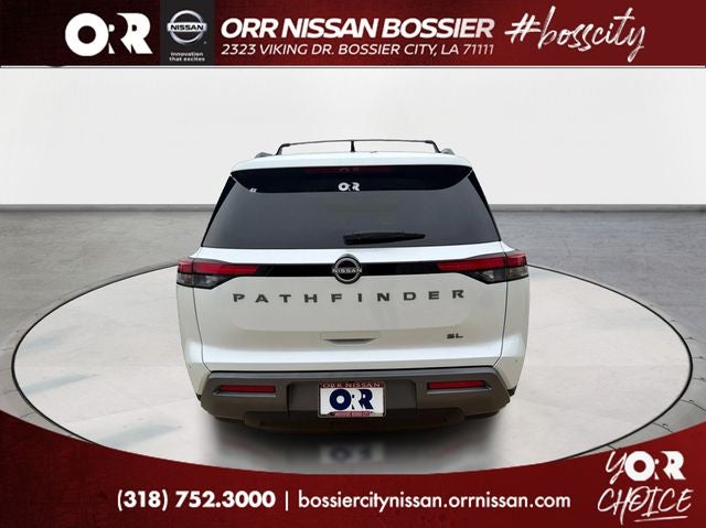 2026 Nissan Pathfinder SL