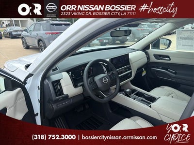 2026 Nissan Pathfinder SL