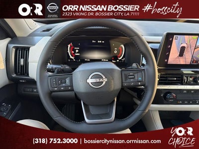 2026 Nissan Pathfinder SL