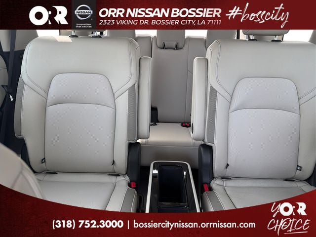 2026 Nissan Pathfinder SL