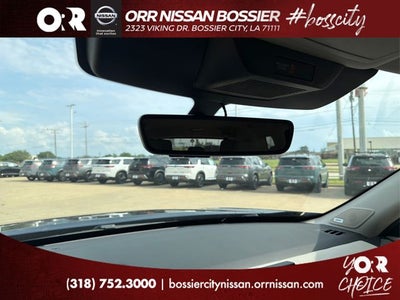 2026 Nissan Pathfinder SL