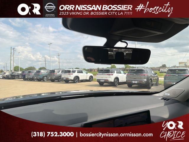 2026 Nissan Pathfinder SL