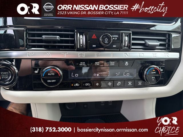 2026 Nissan Pathfinder SL