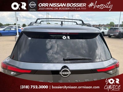 2026 Nissan Pathfinder SL