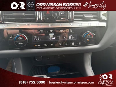 2026 Nissan Pathfinder SL