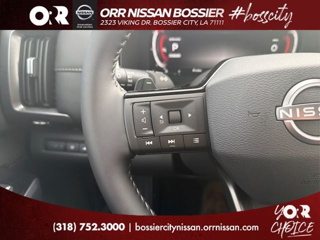 2026 Nissan Pathfinder SL