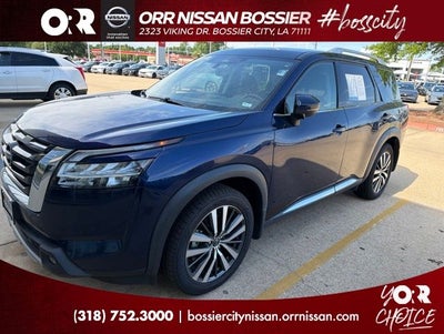 2022 Nissan Pathfinder Platinum