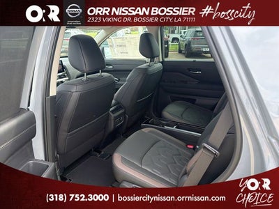 2026 Nissan Pathfinder Platinum