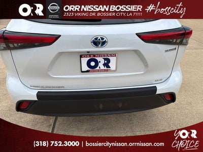 2022 Toyota Highlander Hybrid XLE