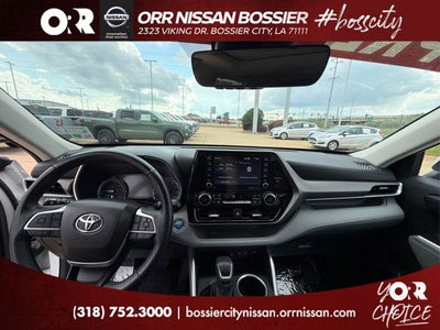 2022 Toyota Highlander Hybrid XLE