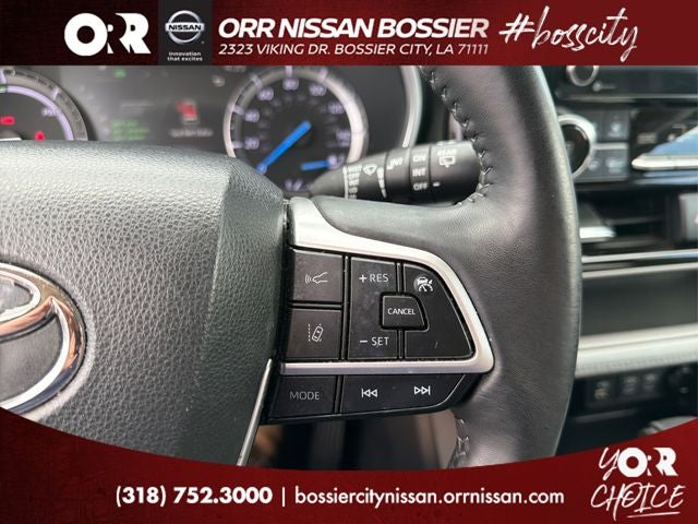 2022 Toyota Highlander Hybrid XLE
