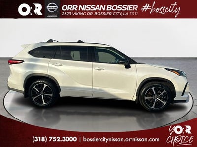 2022 Toyota Highlander XSE