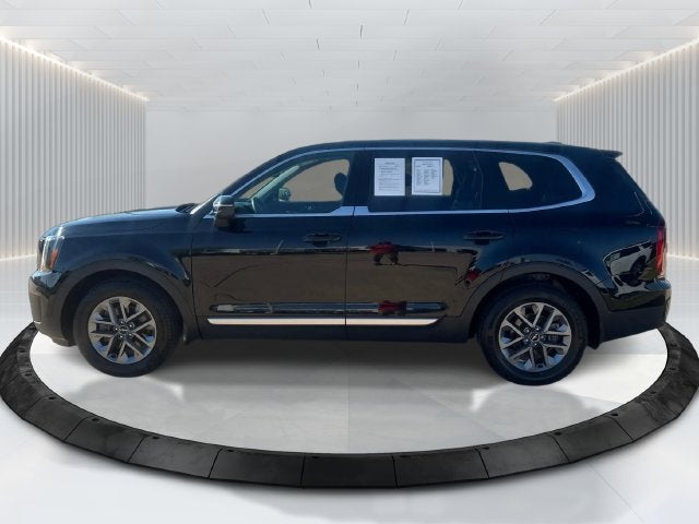 2024 Kia Telluride LX