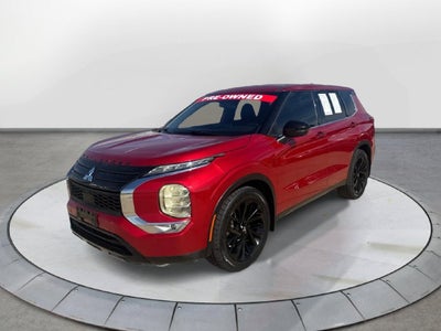 2023 Mitsubishi Outlander SE Black Edition