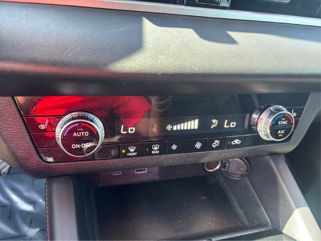 2023 Mitsubishi Outlander SE Black Edition