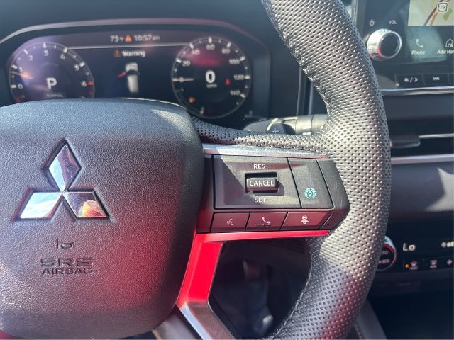 2023 Mitsubishi Outlander SE Black Edition