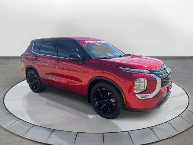 2023 Mitsubishi Outlander SE Black Edition