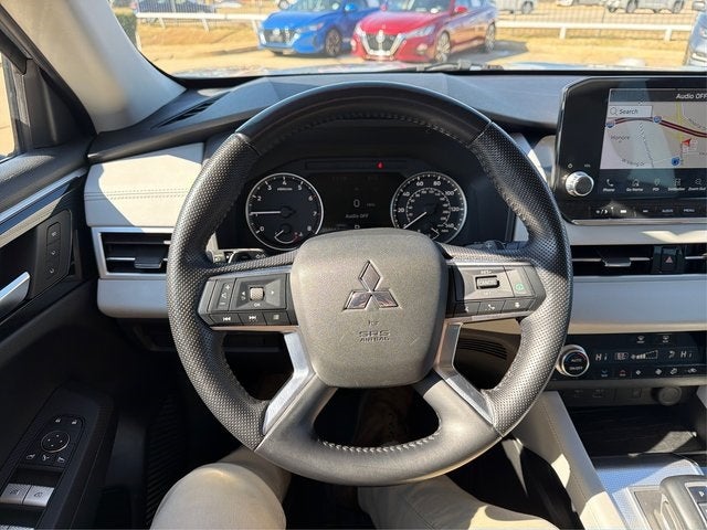 2022 Mitsubishi Outlander SEL