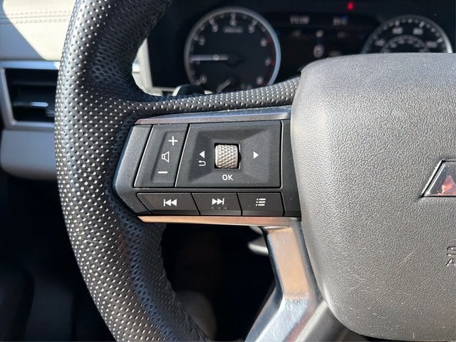 2022 Mitsubishi Outlander SEL