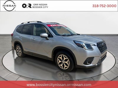 2024 Subaru Forester Premium