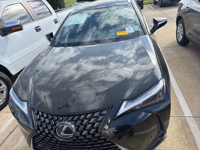 2024 Lexus UX 250h Premium