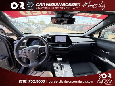 2024 Lexus UX 250h Premium