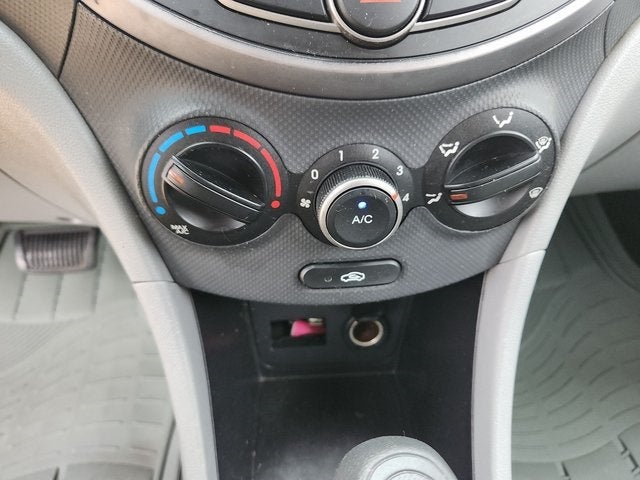 2015 Hyundai Accent GLS