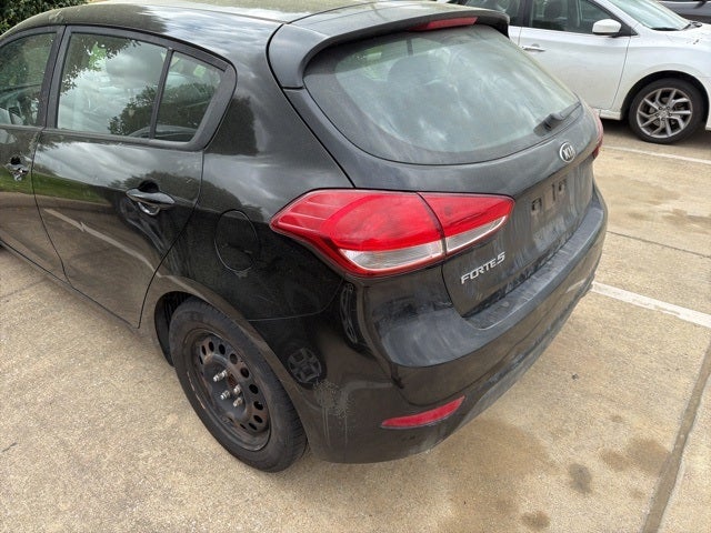 2016 Kia Forte5 LX