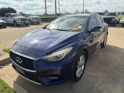 2018 INFINITI QX30 Premium