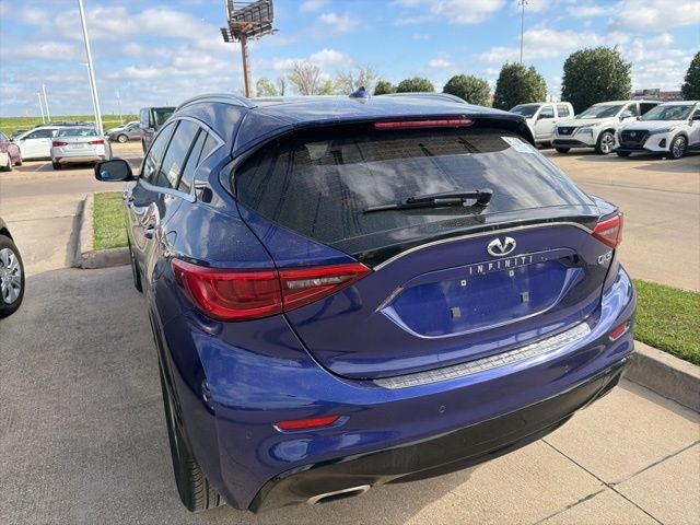 2018 INFINITI QX30 Premium