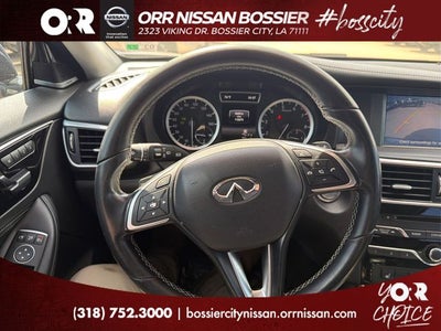 2018 INFINITI QX30 Premium