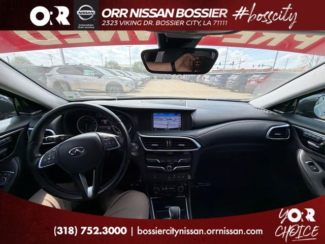 2018 INFINITI QX30 Premium