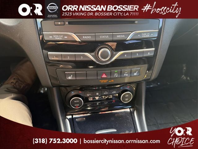 2018 INFINITI QX30 Premium