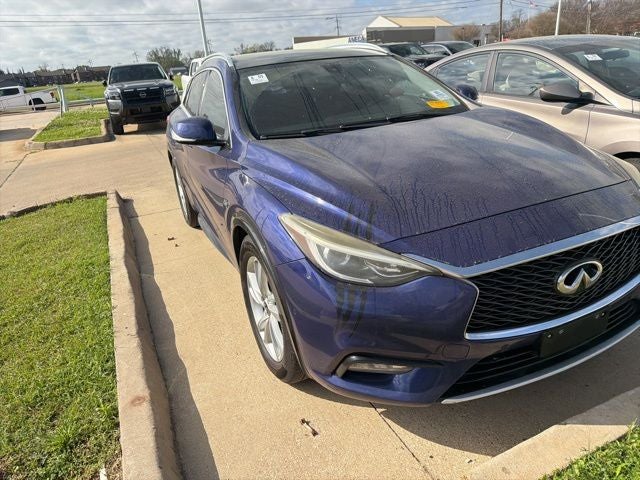 2018 INFINITI QX30 Premium