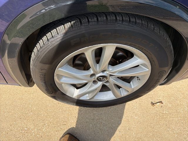 2018 INFINITI QX30 Premium